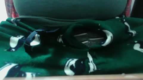 Snapshot of dominux1er chatting on January 24, 1:45 am Dominique online show from January 24, 1:45 am