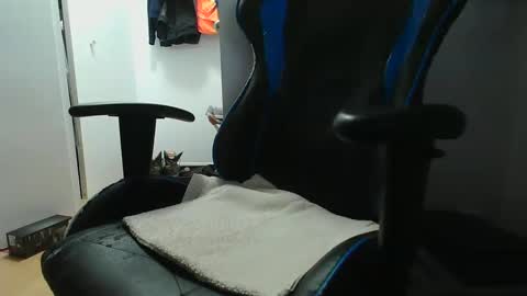 Snapshot of dominux1er chatting on September 18, 5:26 pm Dominique online show from September 18, 5:26 pm