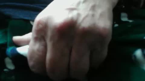 Snapshot of dominux1er chatting on December 16, 9:09 pm Dominique online show from December 16, 9:09 pm