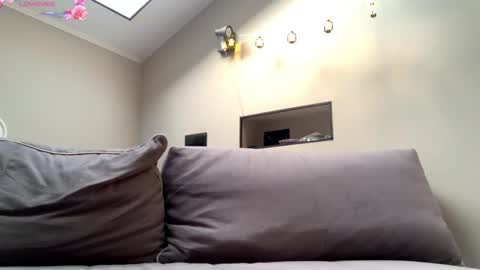 Kira online show from May 25, 2:28 am