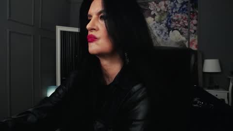 Dom Melisa online show from November 1, 8:55 pm