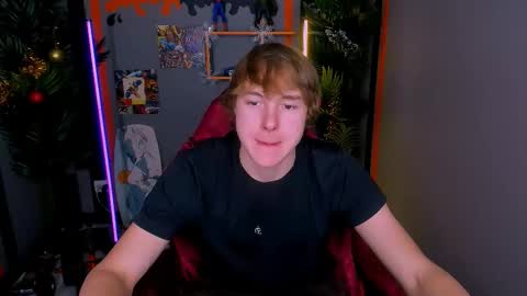 Snapshot of donald_brooks chatting on December 16, 4:34 pm Donald online show from December 16, 4:34 pm