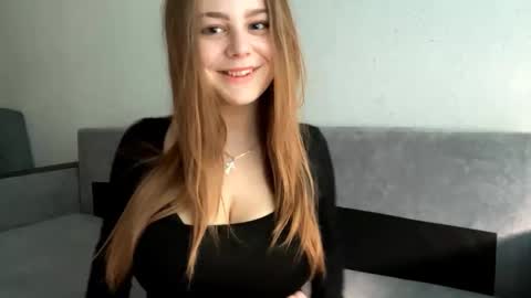 Mary online show from October 10, 1:10 pm