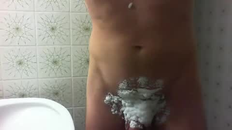 Snapshot of donker85 chatting on December 21, 10:51 pm Donker85 online show from December 21, 10:51 pm