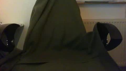 Snapshot of donker85 chatting on February 21, 10:59 pm Donker85 online show from February 21, 10:59 pm