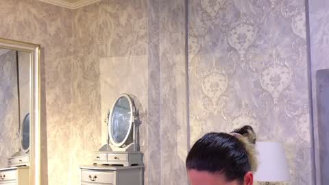 Donna online show from January 15, 11:30 pm