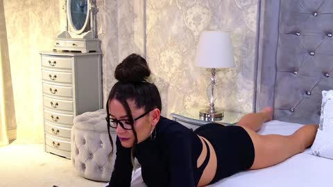 Donna online show from January 27, 10:38 pm