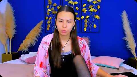 Snapshot of donna_won chatting on October 11, 9:02 pm Donna Won online show from October 11, 9:02 pm
