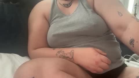 donnadoneit online show from May 2, 8:36 pm