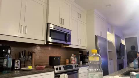 Donny online show from November 15, 9:17 am