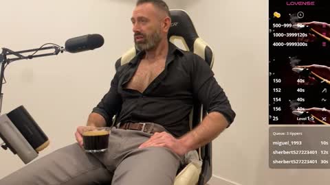 Snapshot of donnybasilisk chatting on March 5, 4:36 pm Donny online show from March 5, 4:36 pm