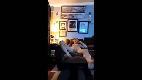 Snapshot of doobie1717 chatting on March 1, 3:19 am doobie1717 online show from March 1, 3:19 am