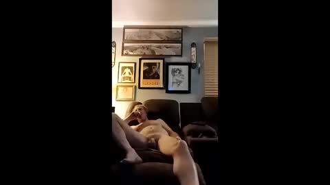 Snapshot of doobie1717 chatting on March 3, 3:01 am doobie1717 online show from March 3, 3:01 am