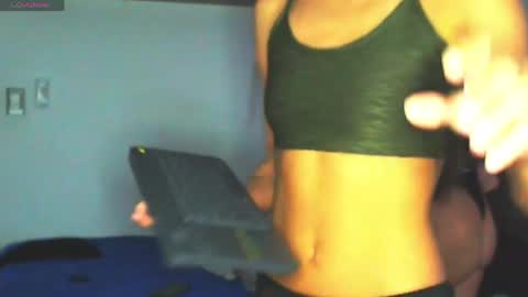 Snapshot of dooubletroouble chatting on May 16, 10:41 pm dooubletroouble online show from May 16, 10:41 pm