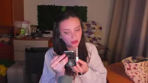 Snapshot of doracharmer chatting on July 7, 5:50 pm Dora Charmer online show from July 7, 5:50 pm