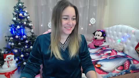 Snapshot of dorasuun chatting on December 8, 11:03 am dorasuun online show from December 8, 11:03 am