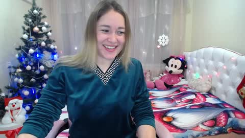 Snapshot of dorasuun chatting on December 12, 8:57 am dorasuun online show from December 12, 8:57 am