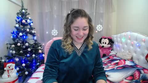 Snapshot of dorasuun chatting on December 13, 8:09 am dorasuun online show from December 13, 8:09 am