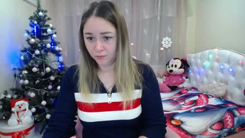 Snapshot of dorasuun chatting on December 16, 7:37 am dorasuun online show from December 16, 7:37 am