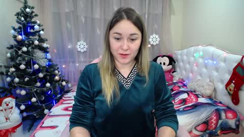 Snapshot of dorasuun chatting on December 27, 2:22 pm dorasuun online show from December 27, 2:22 pm