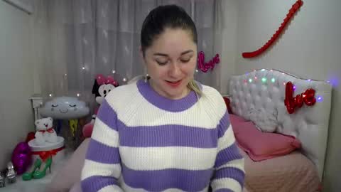 Snapshot of dorasuun chatting on February 15, 8:22 pm dorasuun online show from February 15, 8:22 pm