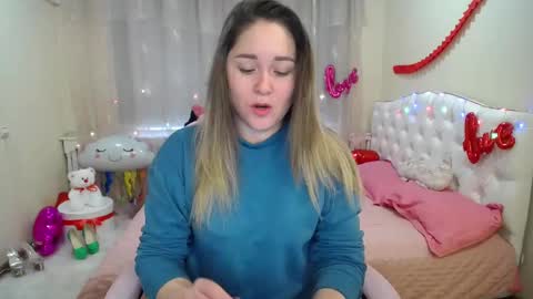 Snapshot of dorasuun chatting on March 2, 8:16 am dorasuun online show from March 2, 8:16 am