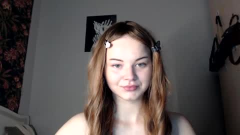 Snapshot of doratixx0 chatting on May 31, 8:54 pm dorati online show from May 31, 8:54 pm