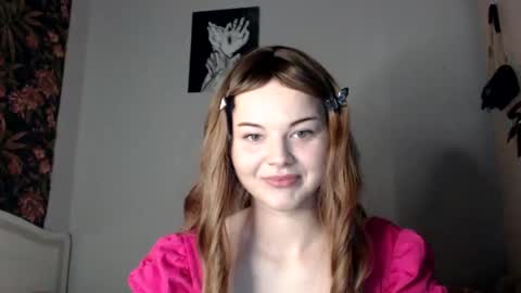 Snapshot of doratixx0 chatting on June 1, 8:43 pm dorati online show from June 1, 8:43 pm