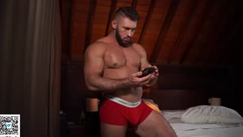 Snapshot of dorian_mcdon chatting on July 31, 1:21 pm online show from July 31, 1:21 pm
