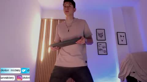 dorian_mystery online show from July 26, 12:08 am