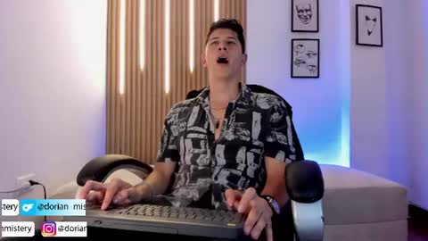 dorian_mystery online show from July 29, 11:03 pm