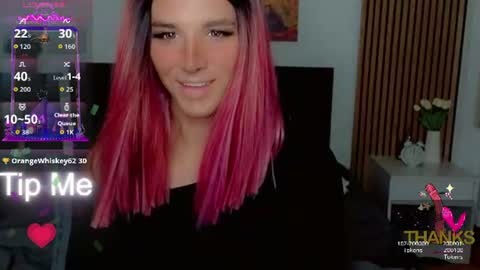 Snapshot of dorian_reed chatting on June 22, 9:45 pm Helen my second account online show from June 22, 9:45 pm