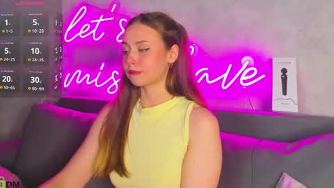 Snapshot of doris_bowman chatting on June 15, 5:15 pm Vanessa online show from June 15, 5:15 pm