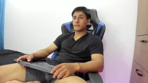 dorman_boy online show from November 7, 2:00 am