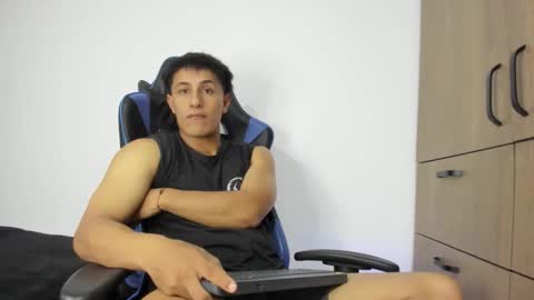 dorman_boy online show from November 27, 4:03 am