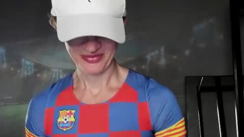 Snapshot of dorothy_meyer chatting on June 13, 2:31 am Dorothy Next stream on Monday at 3am-9am online show from June 13, 2:31 am