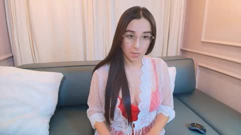 dorothy_valerisse online show from February 25, 5:55 pm