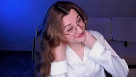 Snapshot of dorotty_ chatting on May 17, 11:45 pm Your Dorotty online show from May 17, 11:45 pm