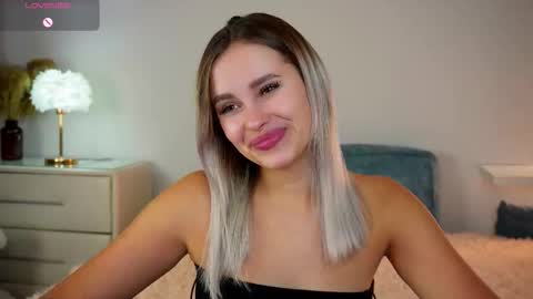 Amy online show from September 18, 9:55 am