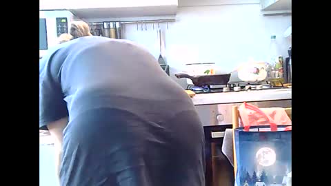 Snapshot of dorrie_ann chatting on January 11, 8:43 am Dorrie Ann online show from January 11, 8:43 am