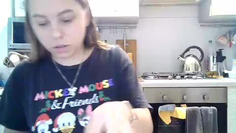 Snapshot of dorrie_ann chatting on January 13, 5:01 am Dorrie Ann online show from January 13, 5:01 am