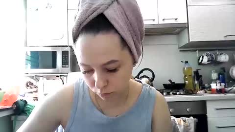 Snapshot of dorrie_ann chatting on February 27, 6:50 am Dorrie Ann online show from February 27, 6:50 am