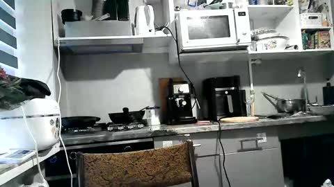 Snapshot of dorrie_ann chatting on September 15, 5:18 am Dorrie Ann online show from September 15, 5:18 am