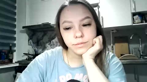 Snapshot of dorrie_ann chatting on December 2, 4:51 am Dorrie Ann online show from December 2, 4:51 am