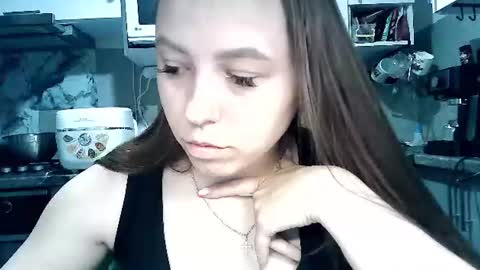 Snapshot of dorrie_ann chatting on July 10, 6:10 pm Dorrie Ann online show from July 10, 6:10 pm