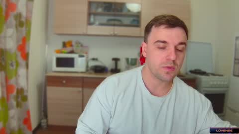 Snapshot of dosilasa chatting on December 23, 10:44 pm Sasha online show from December 23, 10:44 pm