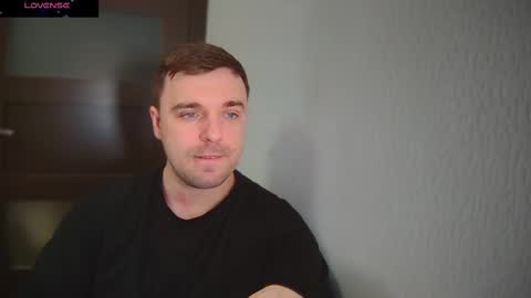 Snapshot of dosilasa chatting on March 5, 7:06 pm Sasha online show from March 5, 7:06 pm