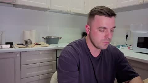 Snapshot of dosilasa chatting on September 22, 8:44 pm Sasha online show from September 22, 8:44 pm