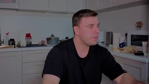 Snapshot of dosilasa chatting on December 14, 6:34 pm Sasha online show from December 14, 6:34 pm