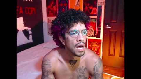 Snapshot of dostoyrodia_34 chatting on June 4, 3:34 am will online show from June 4, 3:34 am